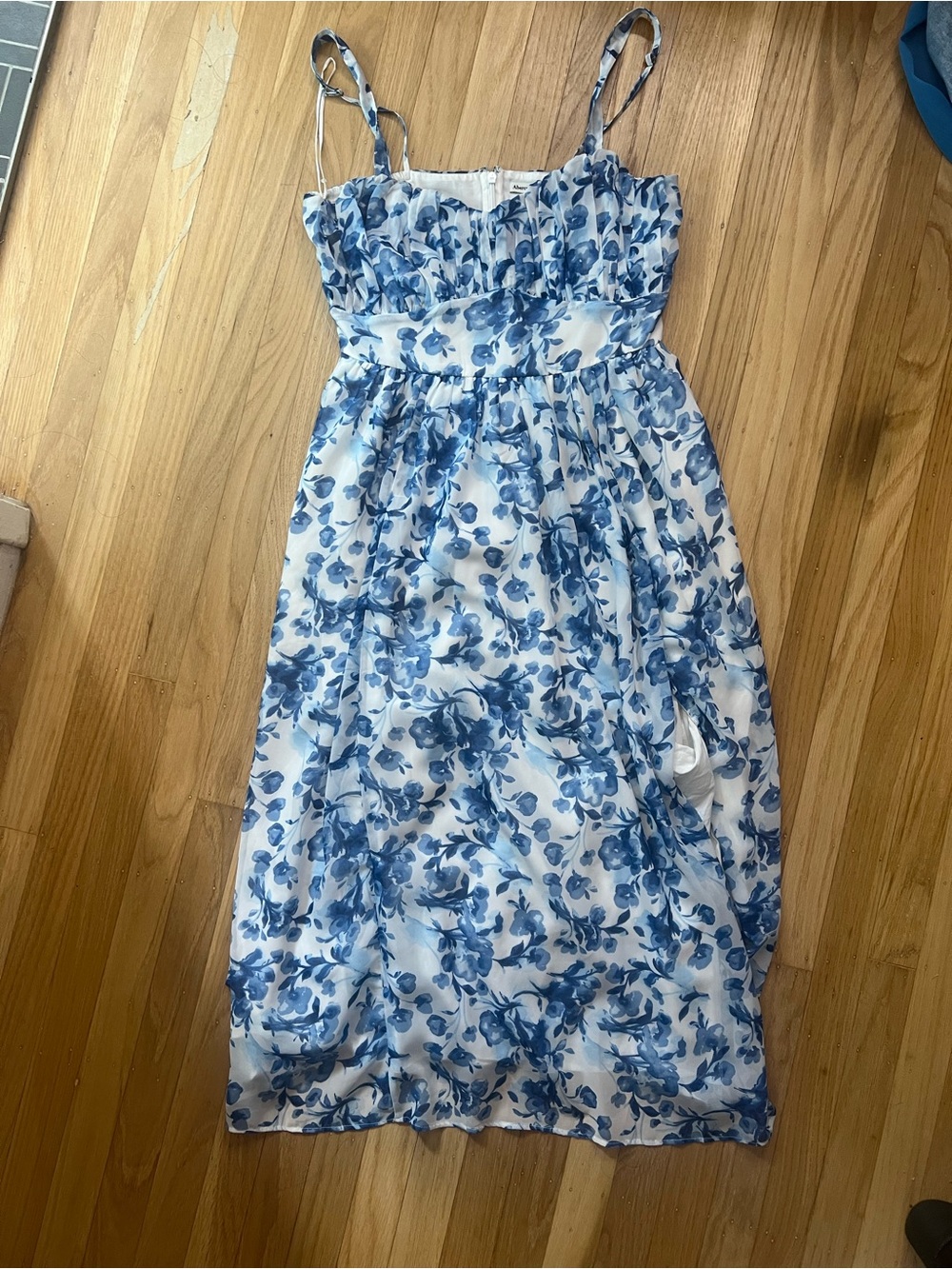 Abercrombie & Fitch White Midi Dress with Blue Floral Print
